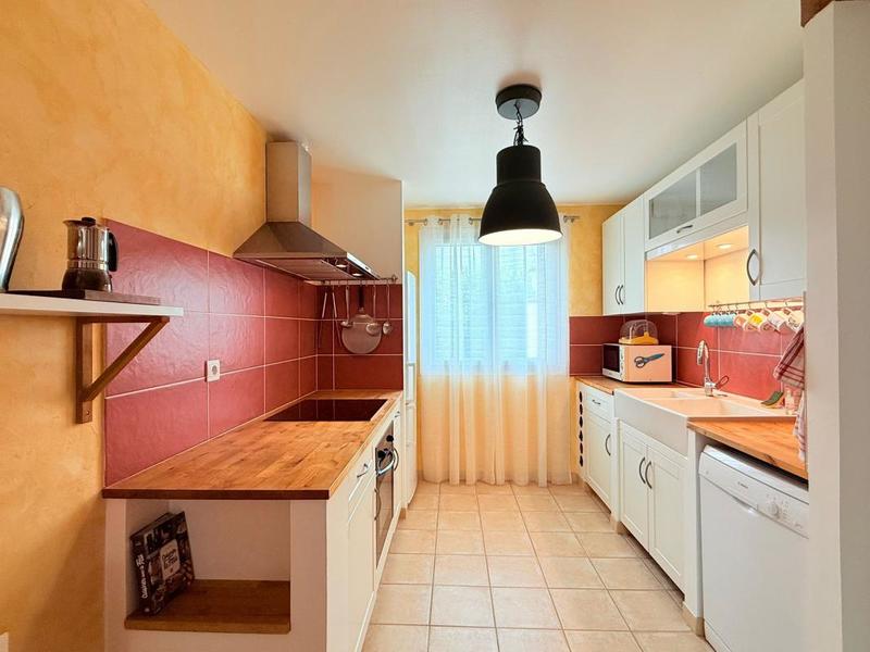 Maison - 80 m² - 5 pièces