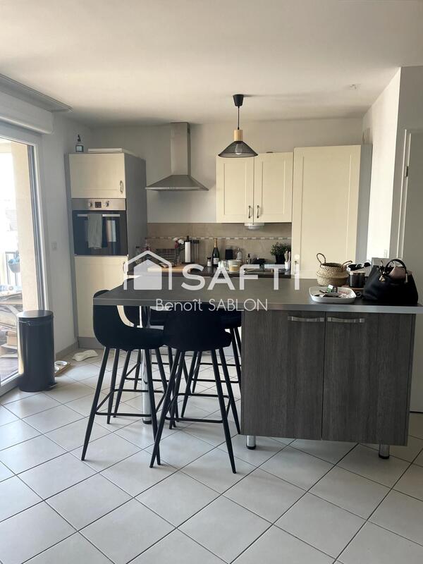 Appartement - 72 m² - 3 pièces