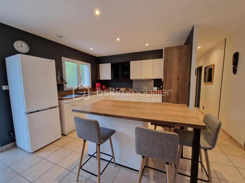 Maison - 114 m² - 5 pièces