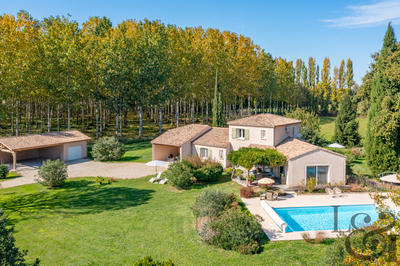 Maison - 182 m² - 7 pièces