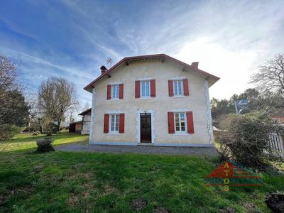 Maison - 103 m² - 6 pièces