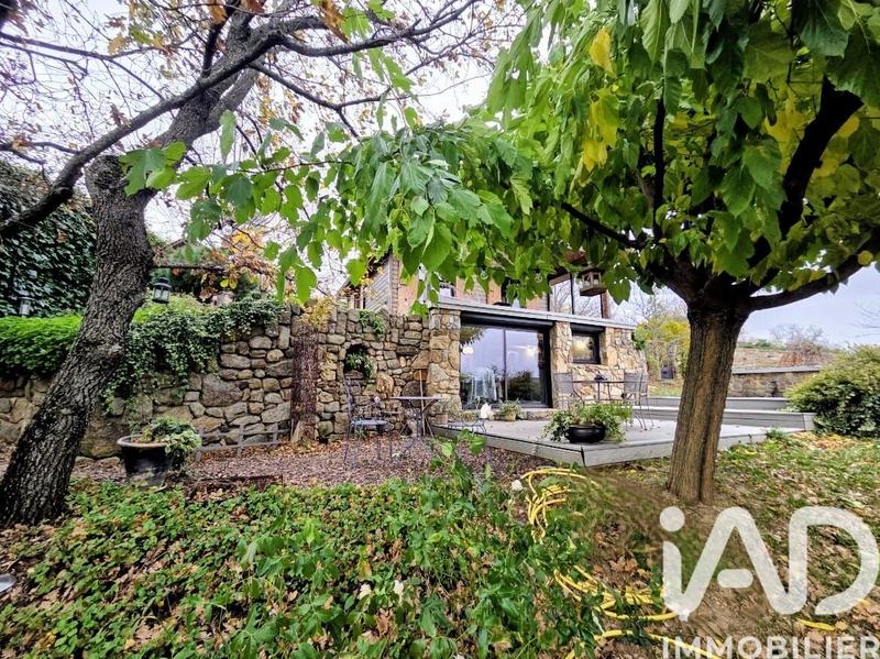 Châlet - 61 m² - 2 pièces