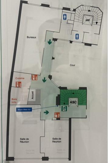 Bureau - 165 m² - 7 pièces