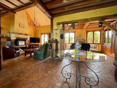 Maison - 152 m² - 5 pièces