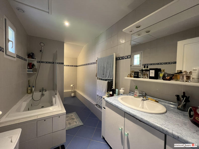 Maison contemporaine - 156 m² - 5 pièces