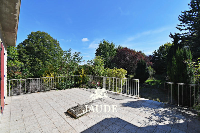 Maison - 170 m² - 7 pièces