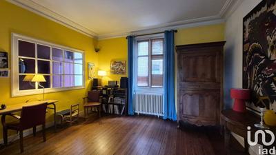 Maison - 200 m² - 6 pièces