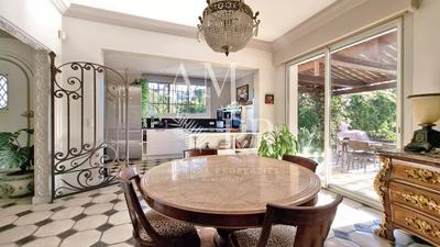 Villa - 140 m² - 4 pièces