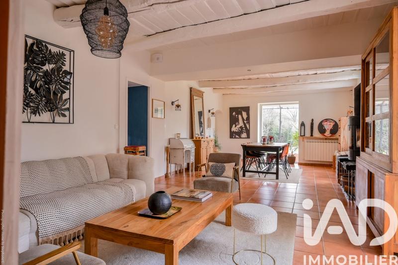 Maison - 228 m² - 6 pièces