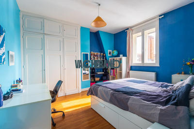 Maison ancienne - 197 m² - 7 pièces