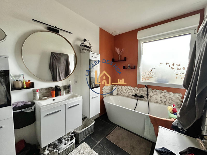 Maison - 105 m² - 5 pièces