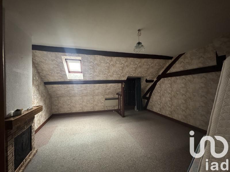 Maison - 233 m² - 9 pièces