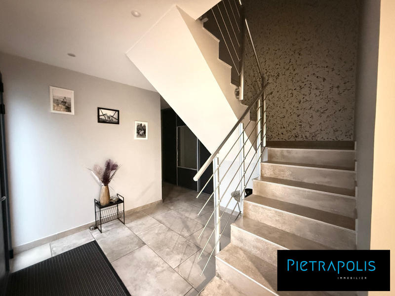 Maison - 142 m² - 4 pièces