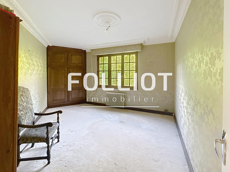 Maison - 241 m² - 7 pièces