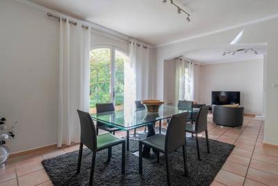 Mas - 162 m² - 10 pièces