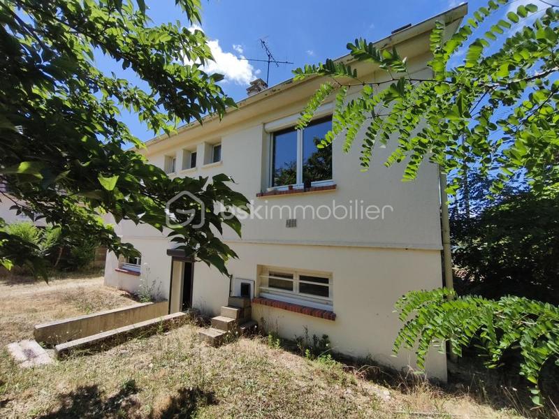 Maison traditionnelle - 118 m² - 4 pièces