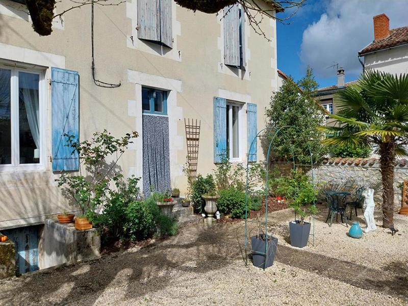 Maison de ville - 128 m² - 4 pièces