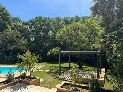 Maison - 163 m² - 6 pièces