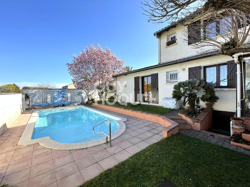 Maison - 110 m² - 5 pièces