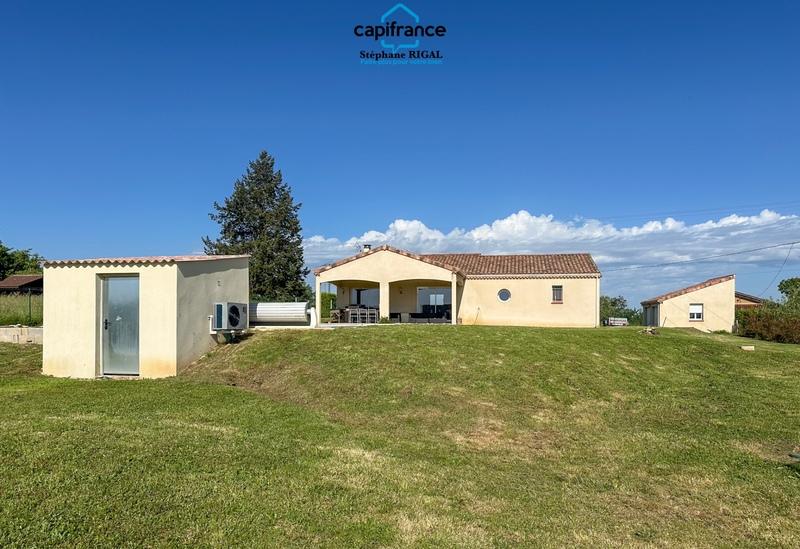 Maison - 140 m² - 5 pièces