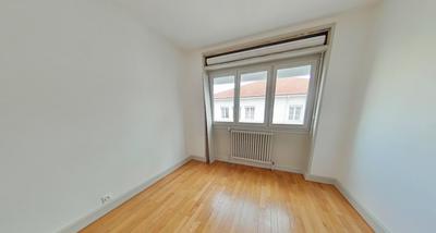 Appartement - 105 m² - 4 pièces