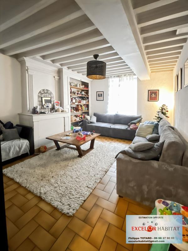 Immeuble - 130 m² - 6 pièces