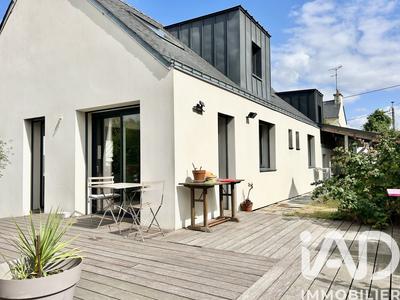 Maison - 122 m² - 6 pièces