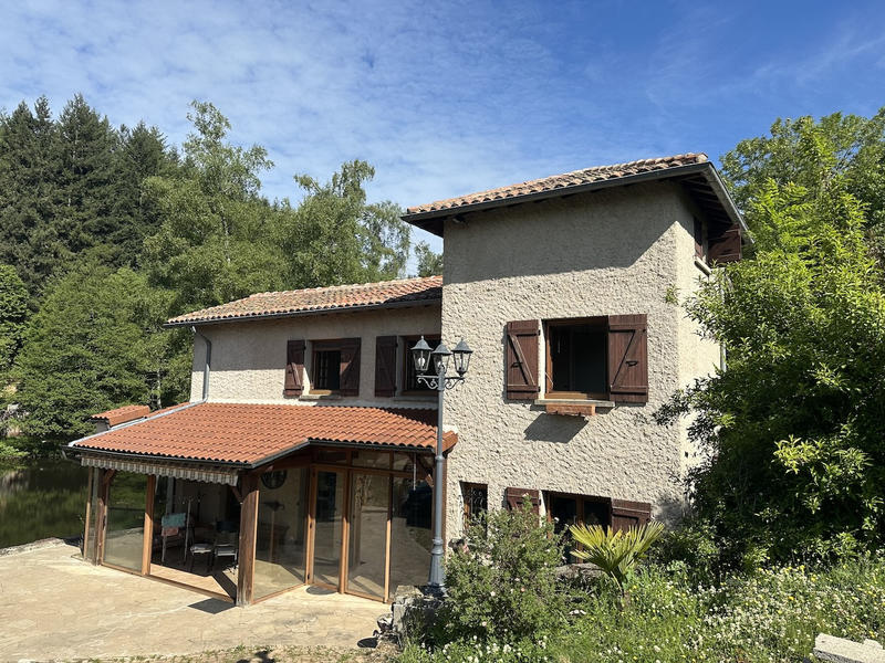 Maison - 154 m² - 6 pièces