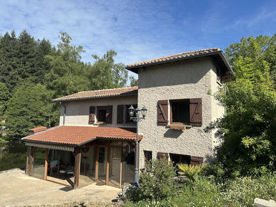 Maison - 154 m² - 6 pièces