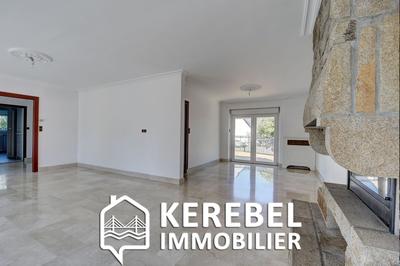 Maison - 194 m² - 8 pièces