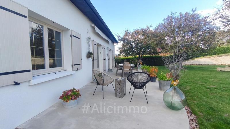 Maison - 147 m² - 6 pièces