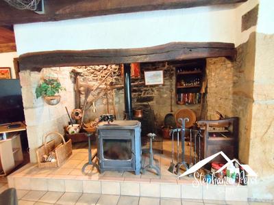 Maison - 200 m² - 8 pièces