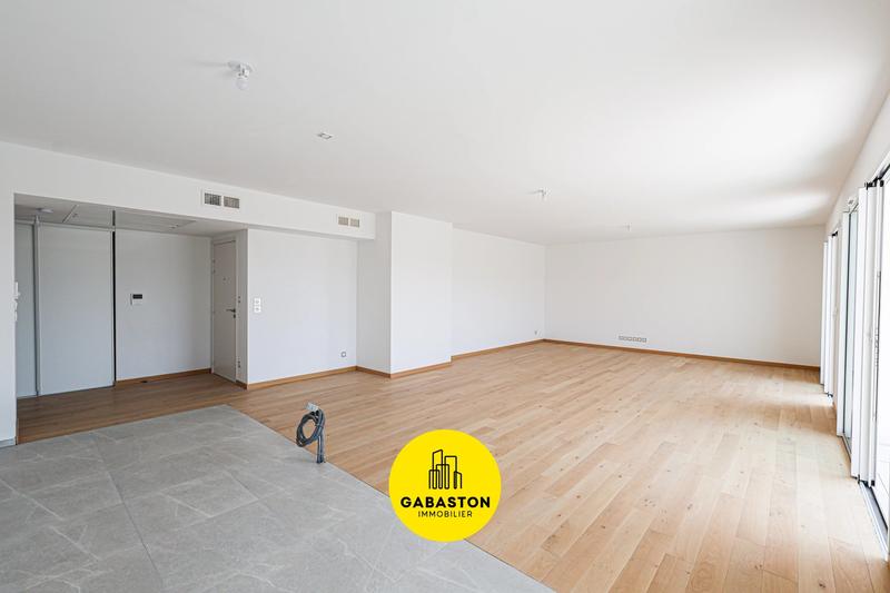 Appartement - 123 m² - 4 pièces