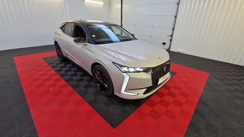 Ds Ds 4 Bluehdi 130 Performance Line + Auto