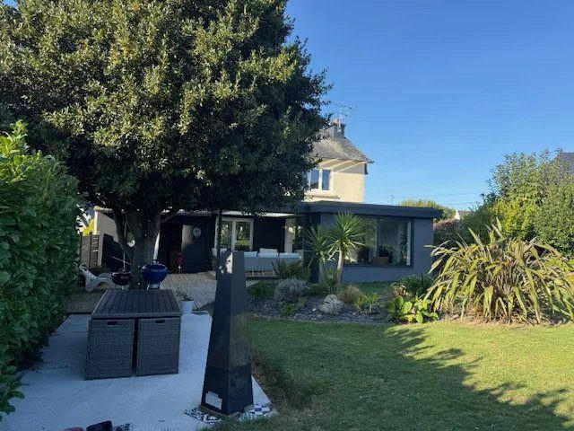 Maison - 127 m² - 5 pièces