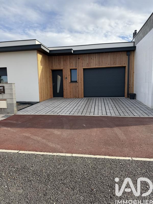 Maison - 105 m² - 4 pièces