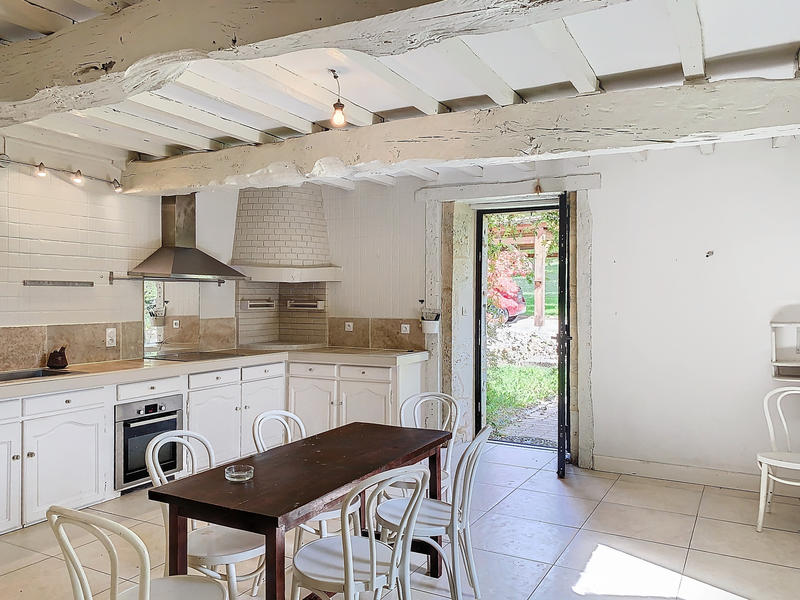 Maison - 273 m² - 10 pièces