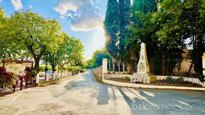 Maison en pierre - 185 m² - 9 pièces