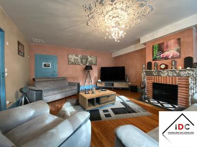 Maison - 265 m² - 7 pièces