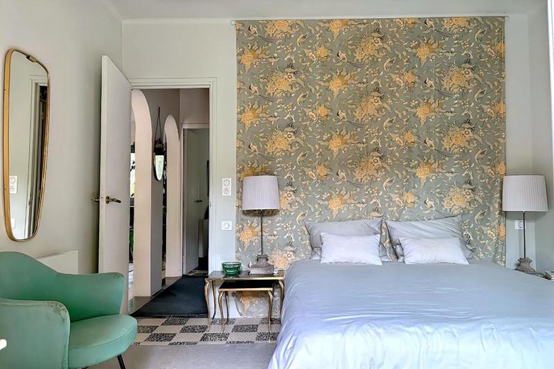 Demeure - 330 m² - 11 pièces