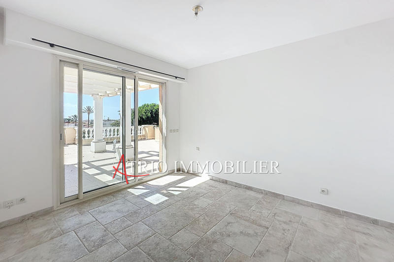 Appartement - 118 m² - 4 pièces