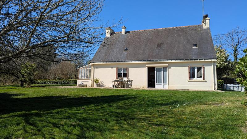 Maison - 90 m² - 6 pièces