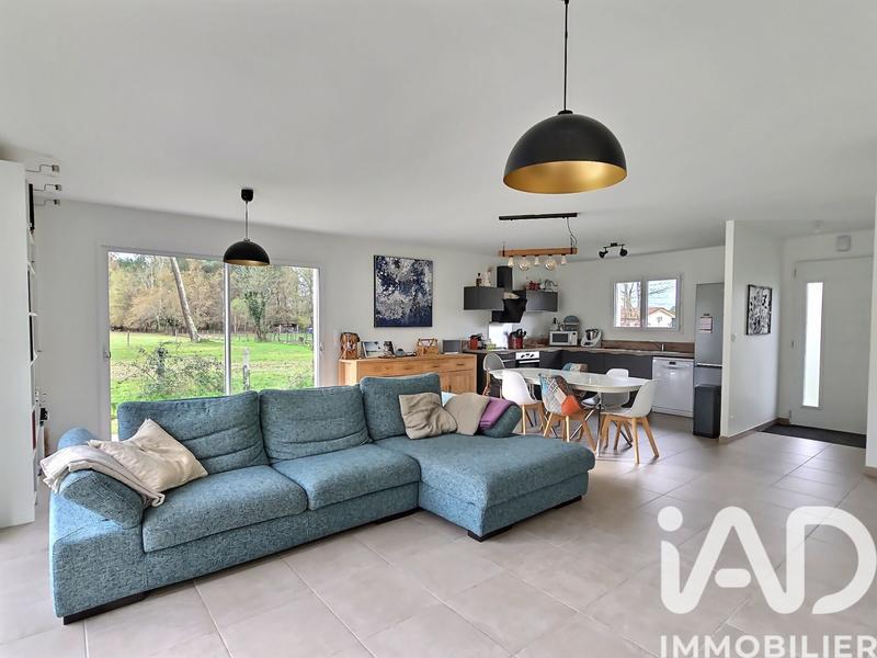 Maison - 130 m² - 6 pièces