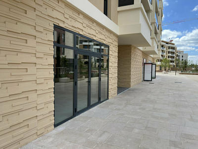 Local commercial - 134 m²