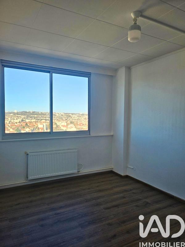 Appartement - 91 m² - 4 pièces