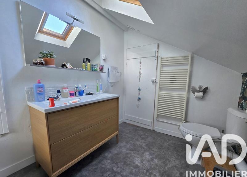 Maison - 111 m² - 6 pièces