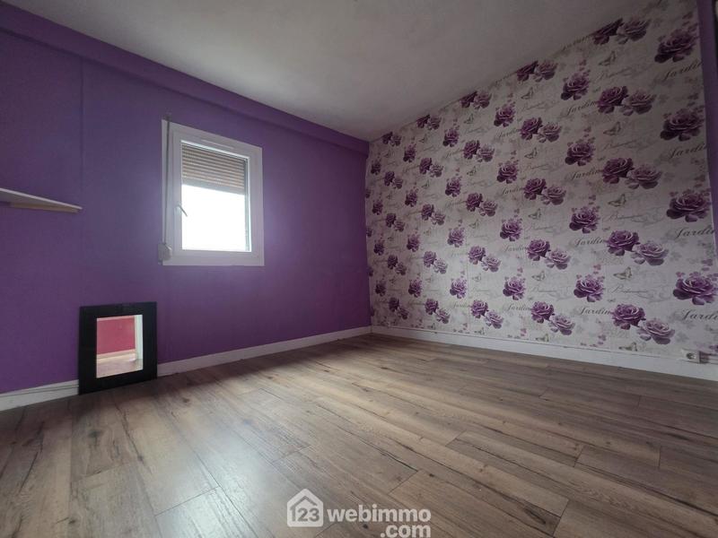 Maison - 95 m² - 5 pièces