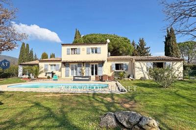 Maison - 190 m² - 7 pièces