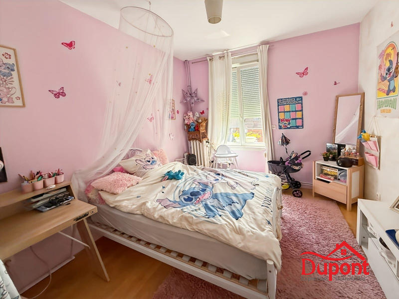 Maison - 215 m² - 6 pièces