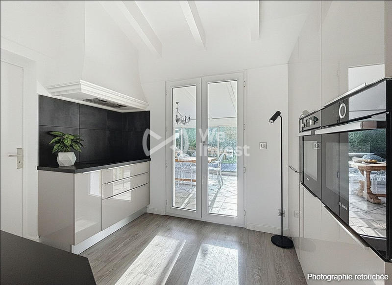 Villa - 183 m² - 5 pièces